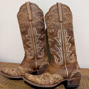 LANE WOMEN'S EXCLUSIVE CALYPSO LEATHER WESTERN BRIDAL BOOTS - SNIP TOE